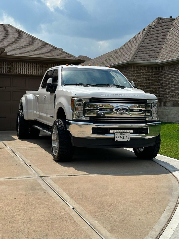 Ford on DDC wheels